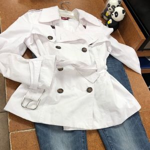 Small Preowned great condition Merona white jacket